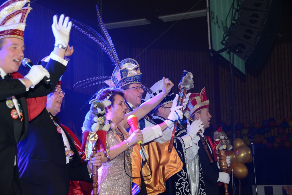 ../Images/Jubileum feest 5x11 370.jpg